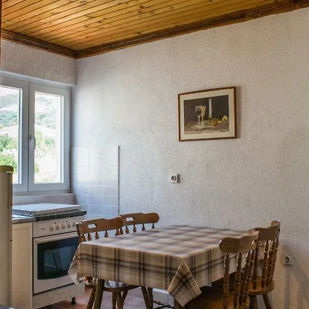 Javoran Zvonko 690a Apartment *
