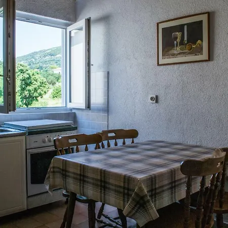 Javoran Zvonko 690a Apartment Banjol